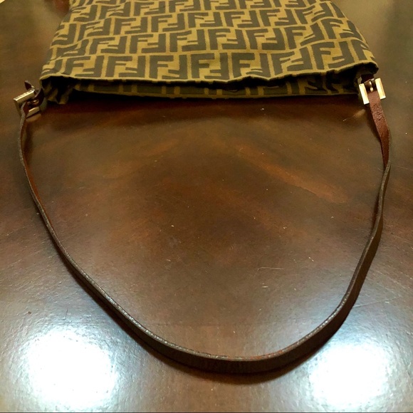 Fendi Zucca Tote bag - Picture 5 of 13